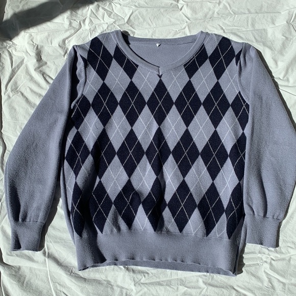 Blue plaid sweater - Picture 1 of 4